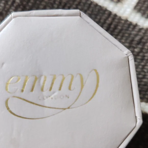 Engagement Ring - Picture 4 of 6